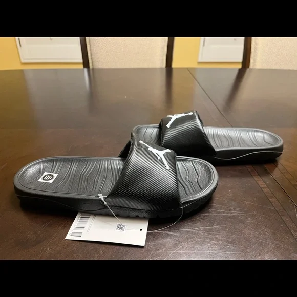 New Nike Air Jordan Break Slides Sandals - Picture 5 of 10